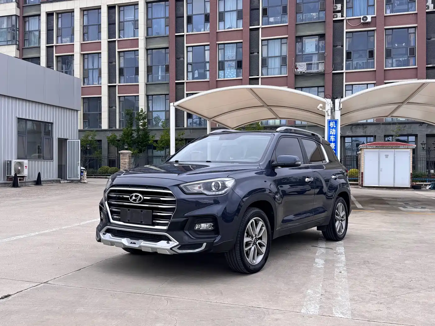Hyundai Beijing Hyundai ix35 2018 2.0L Automatic 2WD Zhiyong·Enjoyment Edition фото 10