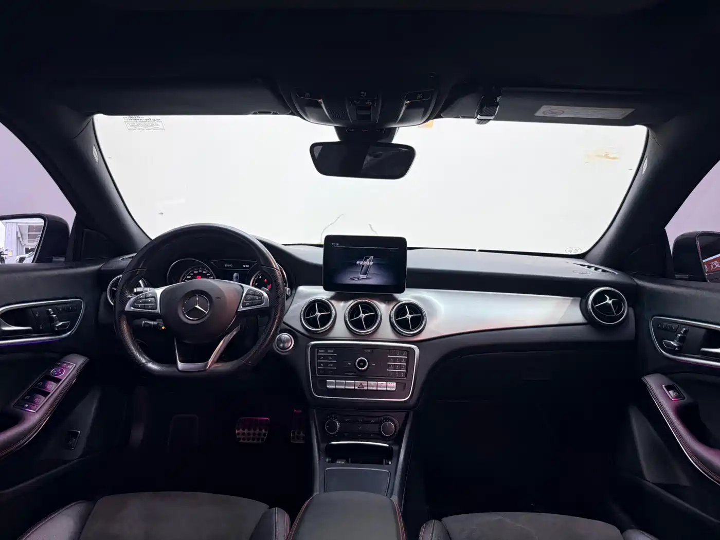 Mercedes-Benz CLA (Import) 2019 CLA 220 4MATIC фото 5