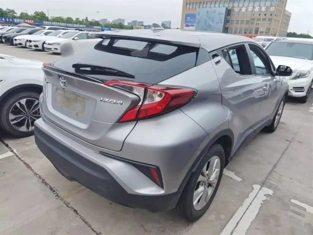 Toyota IZOA 2021 2.0L Yichi Edition фото 7
