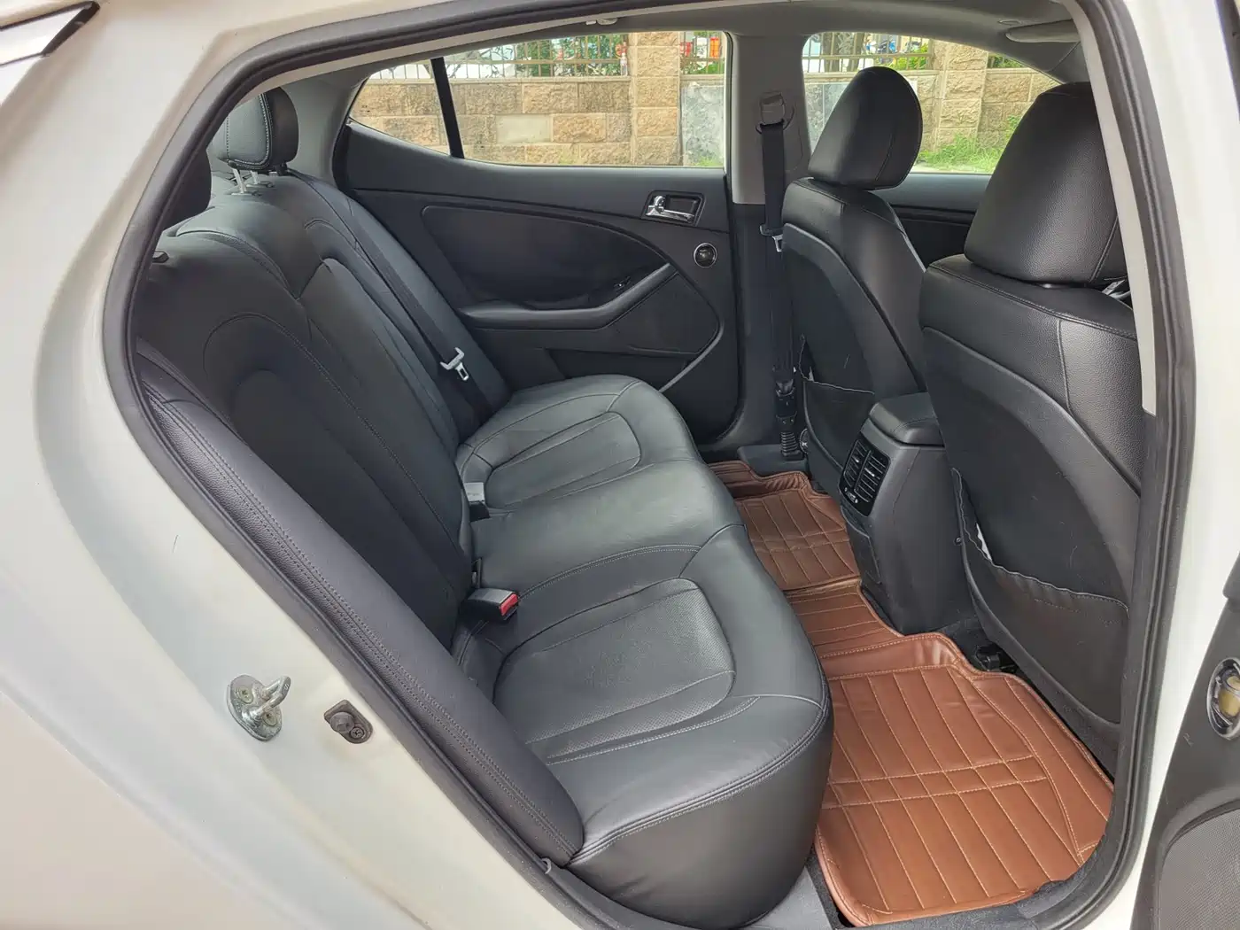 Kia K5 2011 2.4L Automatic Premium фото 17