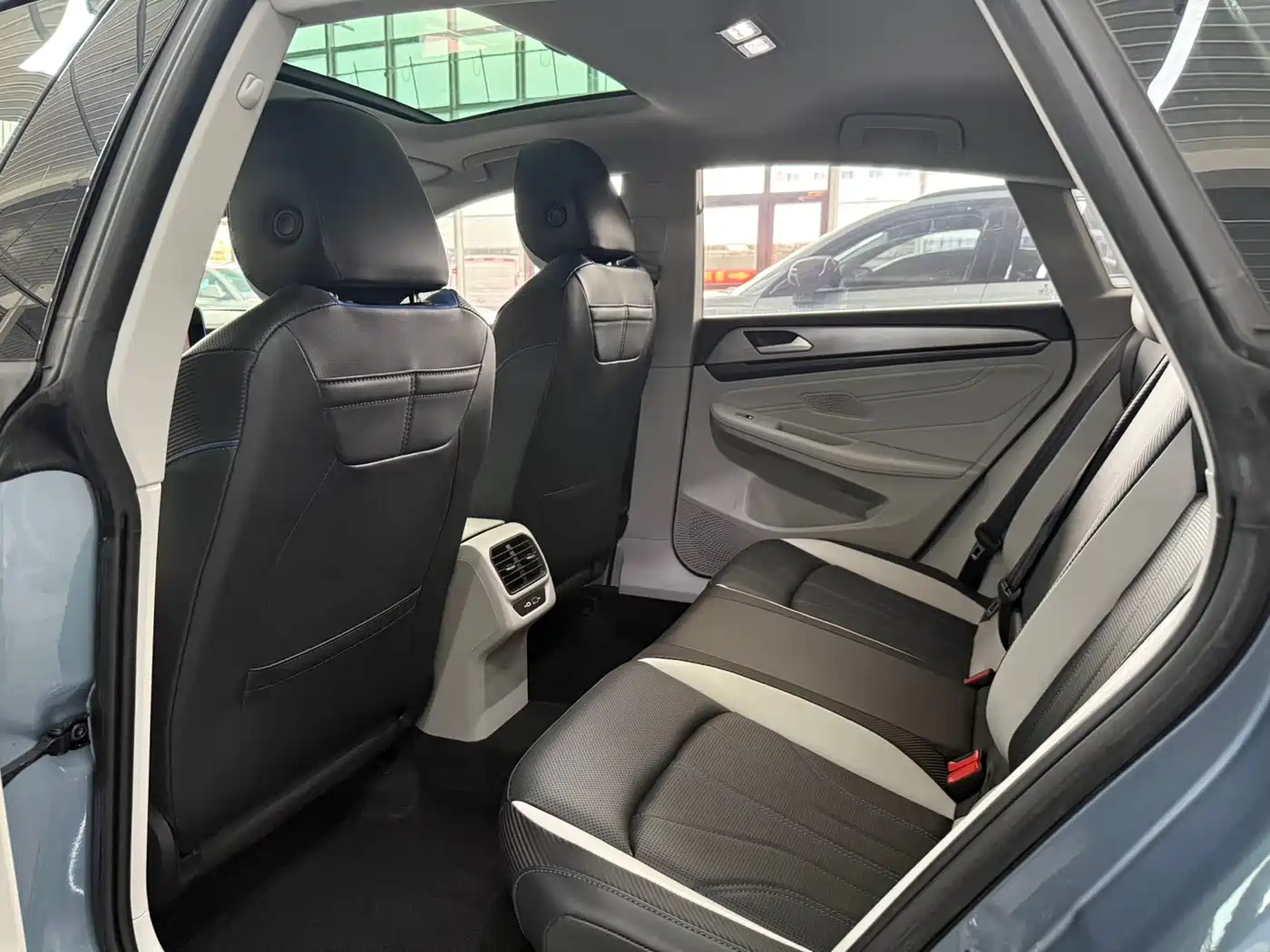Volkswagen Lamando 2022 Lamando L 280TSI DSG Cool Edition фото 6