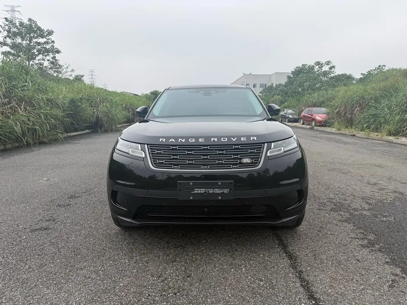 Land Rover Range Rover Velar 2024 S фото 2