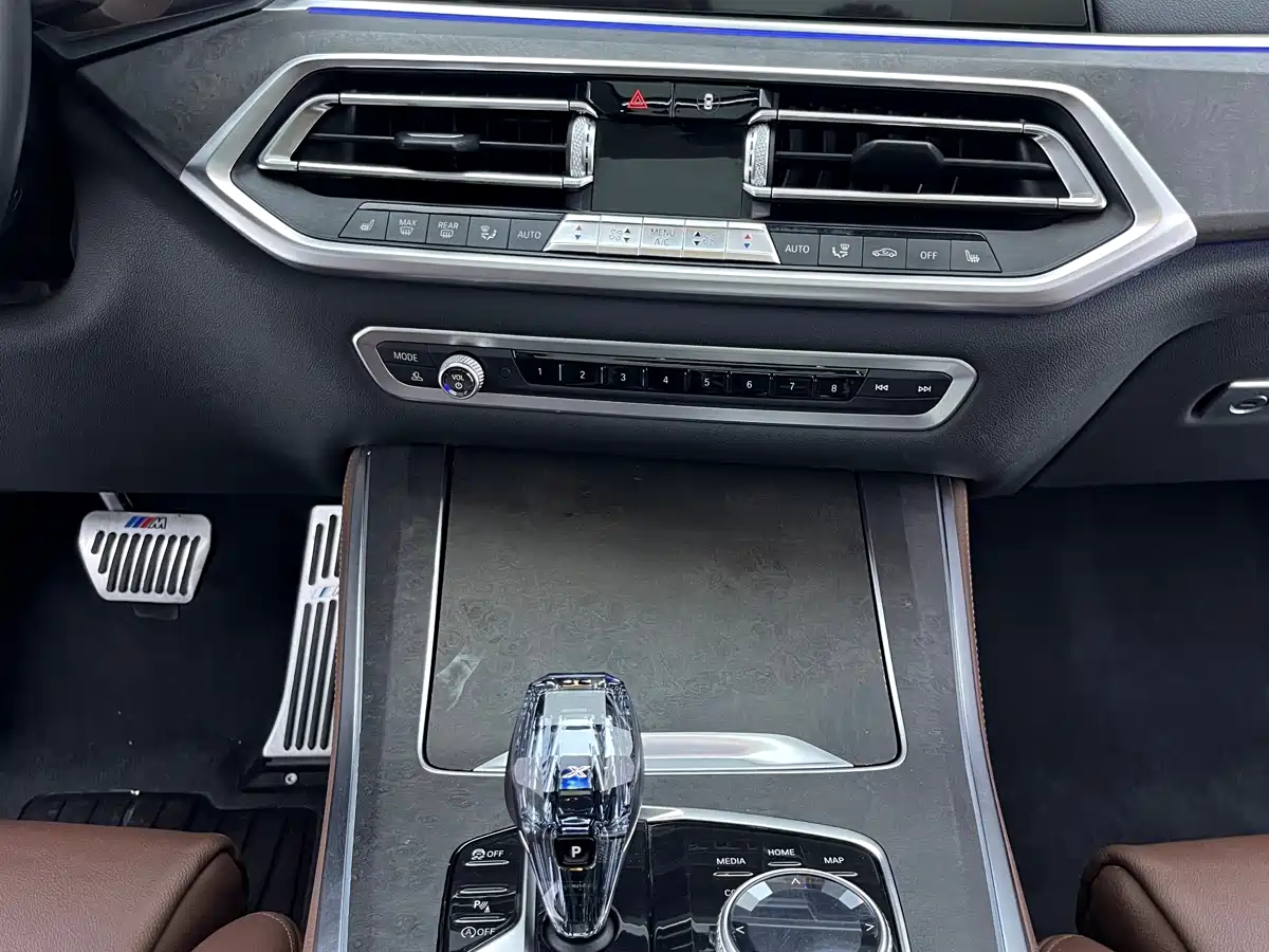 BMW X5 (Import) 2019 xDrive40i M Sport Package фото 8