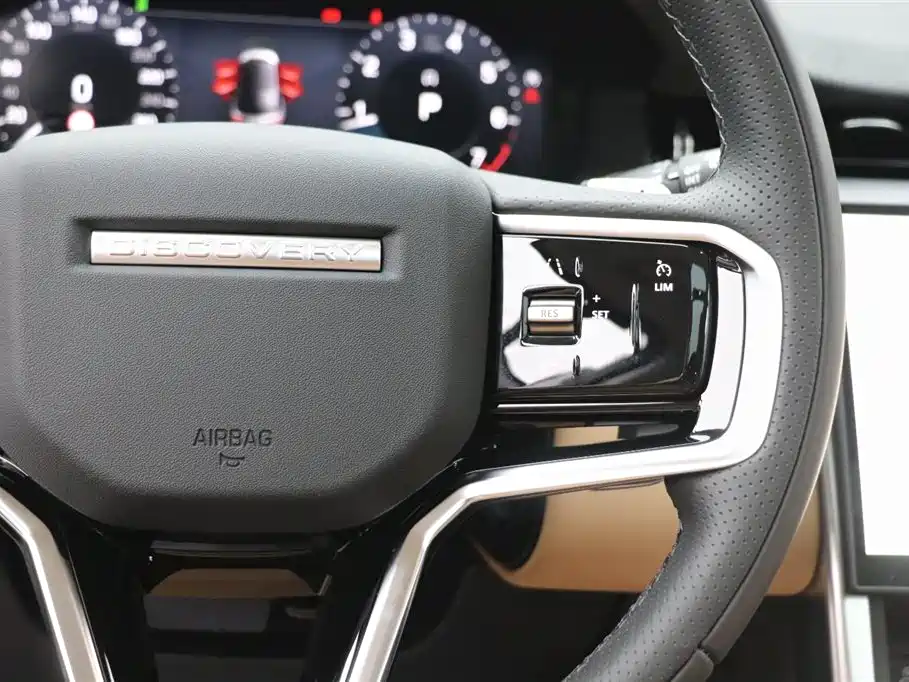 Land Rover Discovery Sport 2024 Performance Technology Edition фото 17