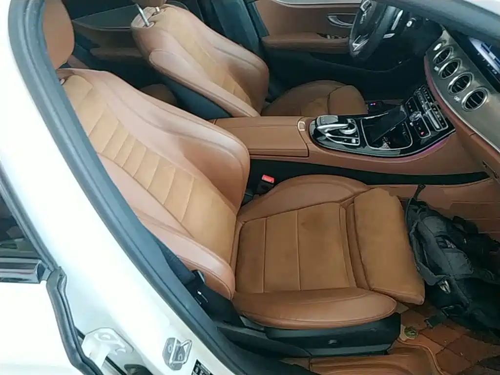 Mercedes-Benz E-Class 2017 E 200 Sport фото 25