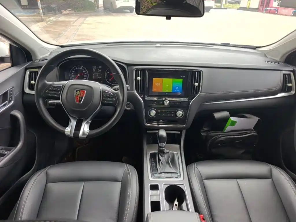 Roewe i6 2018 2018 20T Automatic Flagship Edition