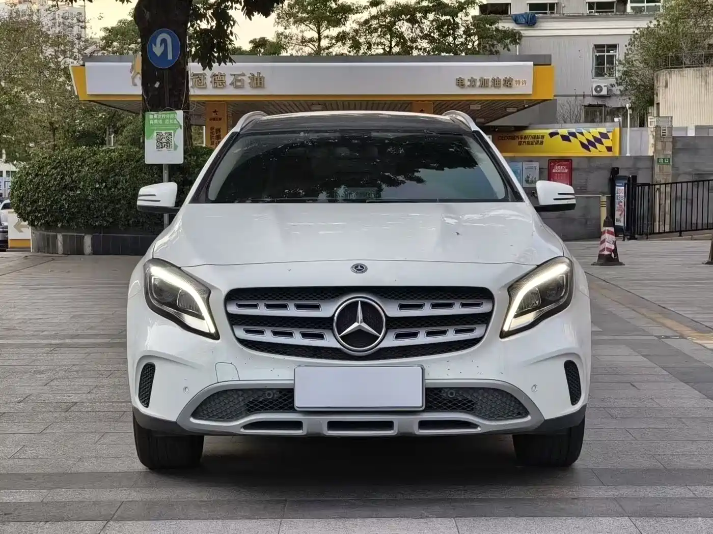 Mercedes-Benz GLA 2017 GLA 200 Fashion
