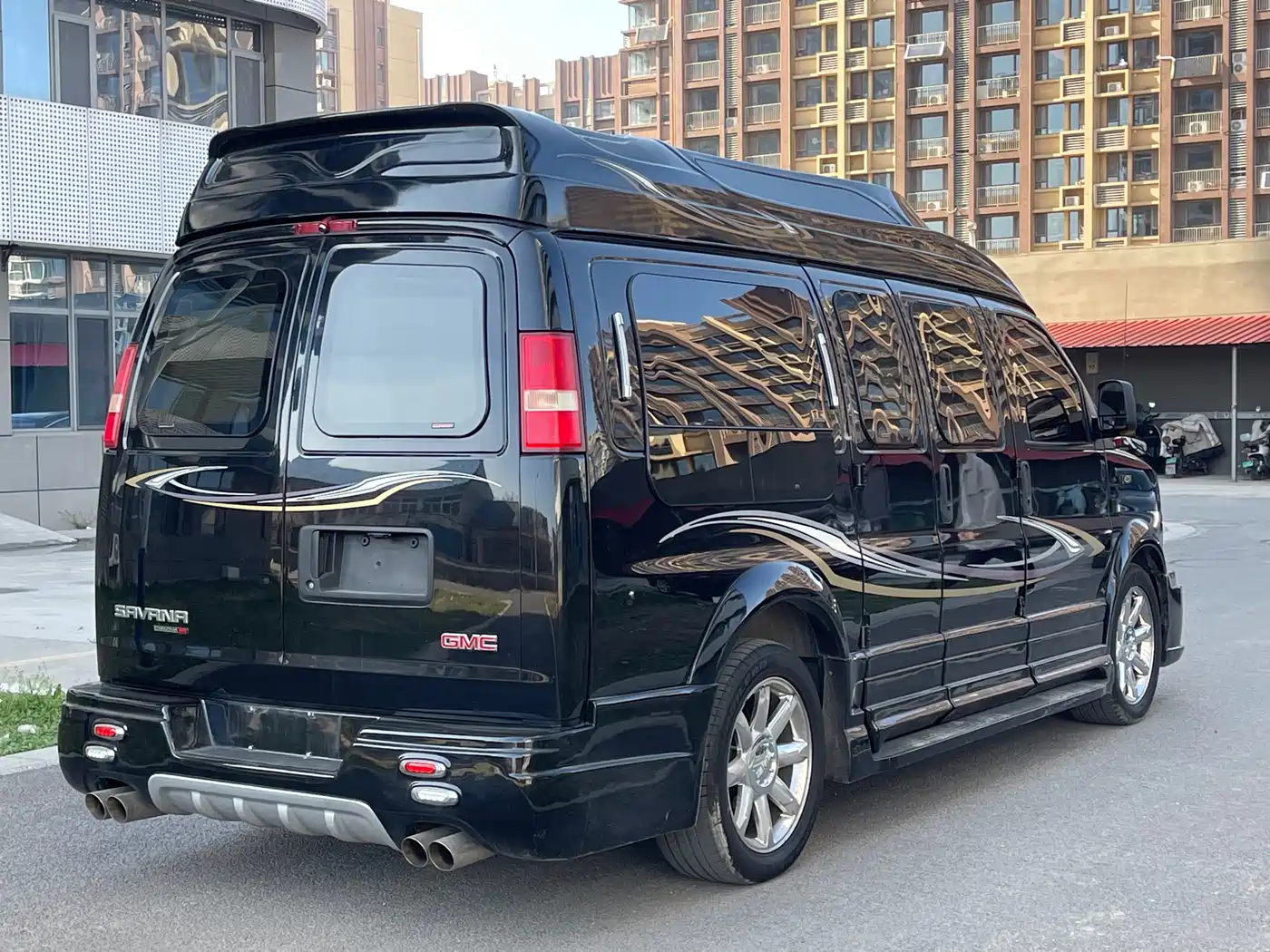 GMC Savana 2014 5.3L G2500S AWD Leader Class фото 7