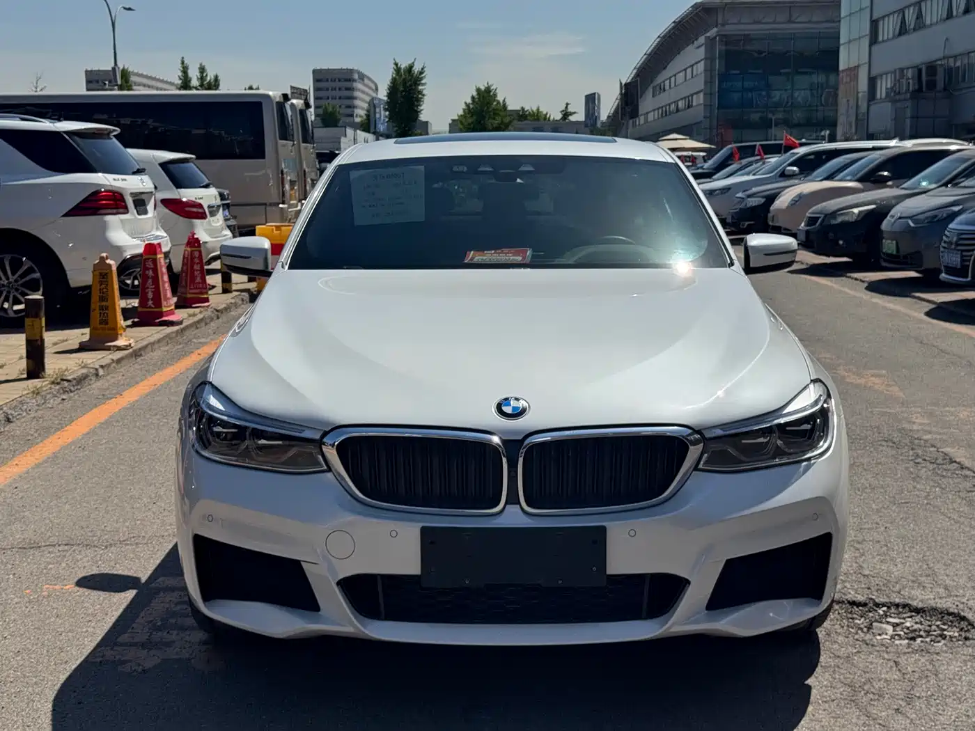 BMW 6 Series GT 2018 640i xDrive M Sport Package фото 2