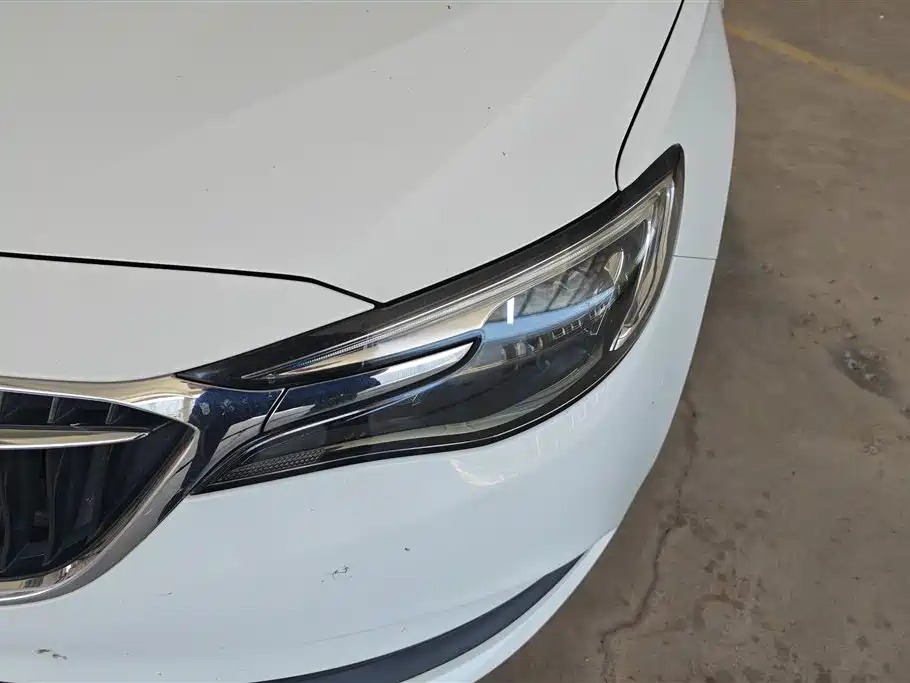 Buick Excelle 2021 Exemplar 1.5L Auto Elite фото 5