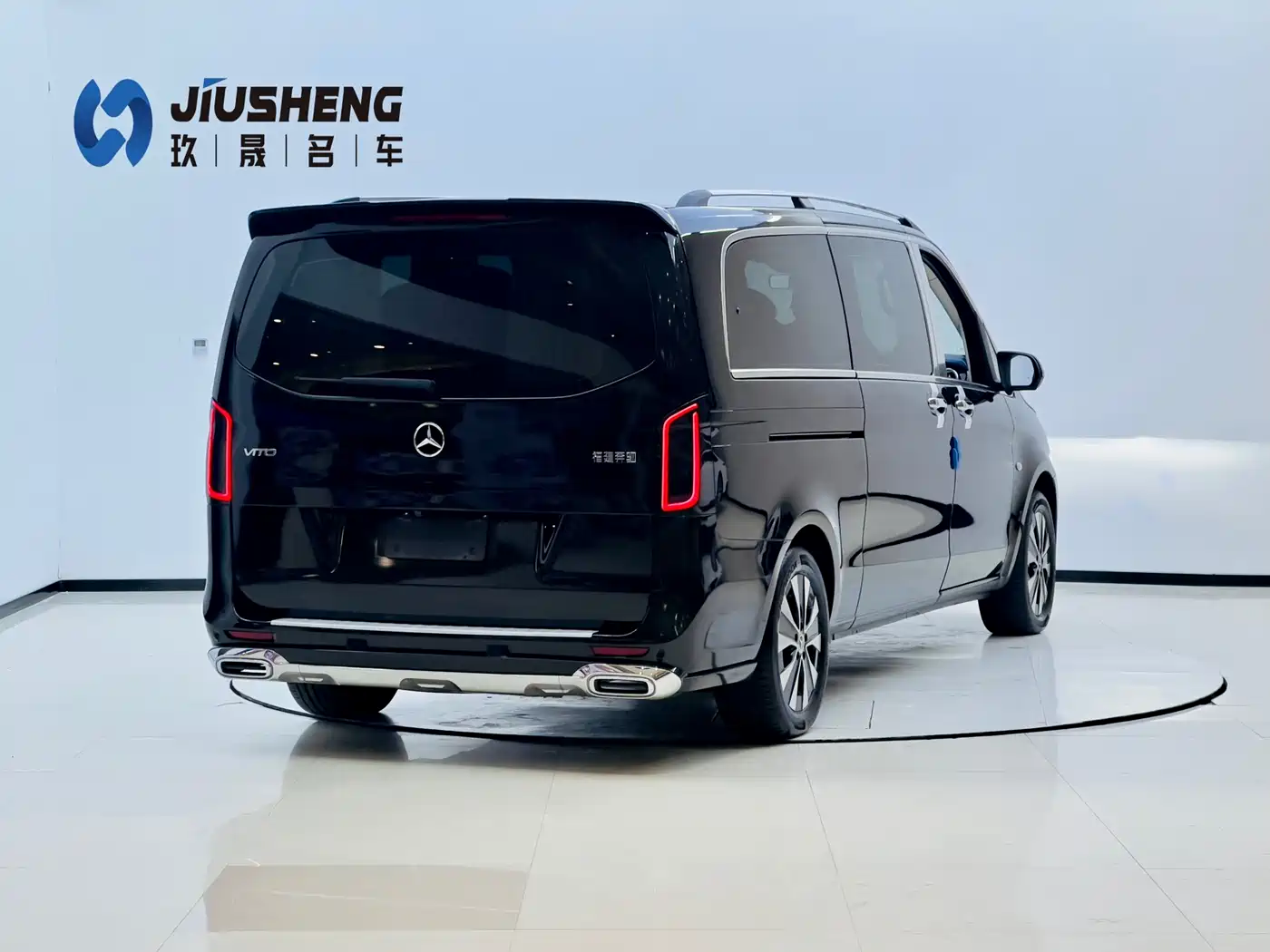 Mercedes-Benz Vito 2023 2.0T Elite 7-Seater фото 23