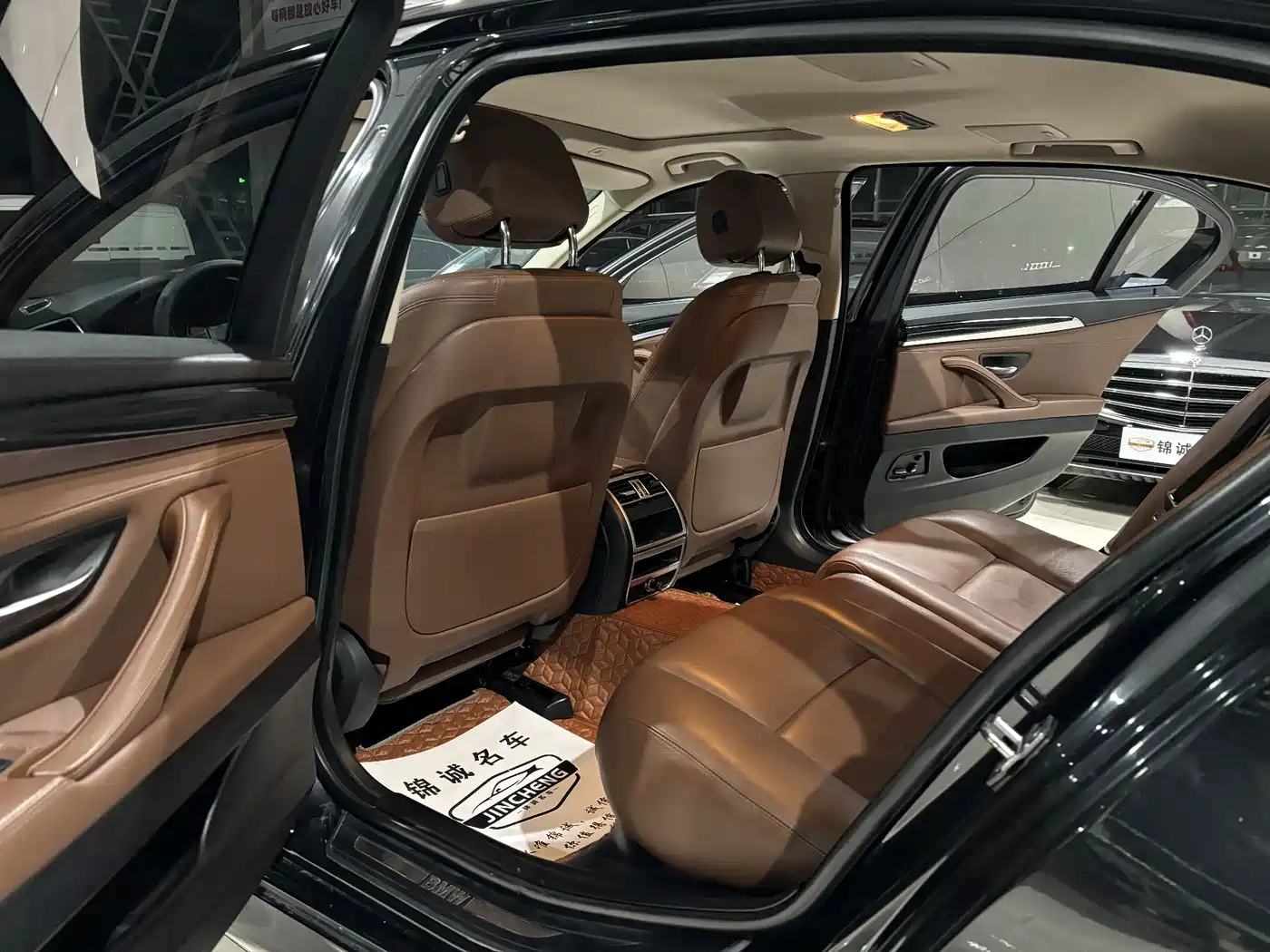 BMW 5 Series 2014 520Li Elegance фото 9