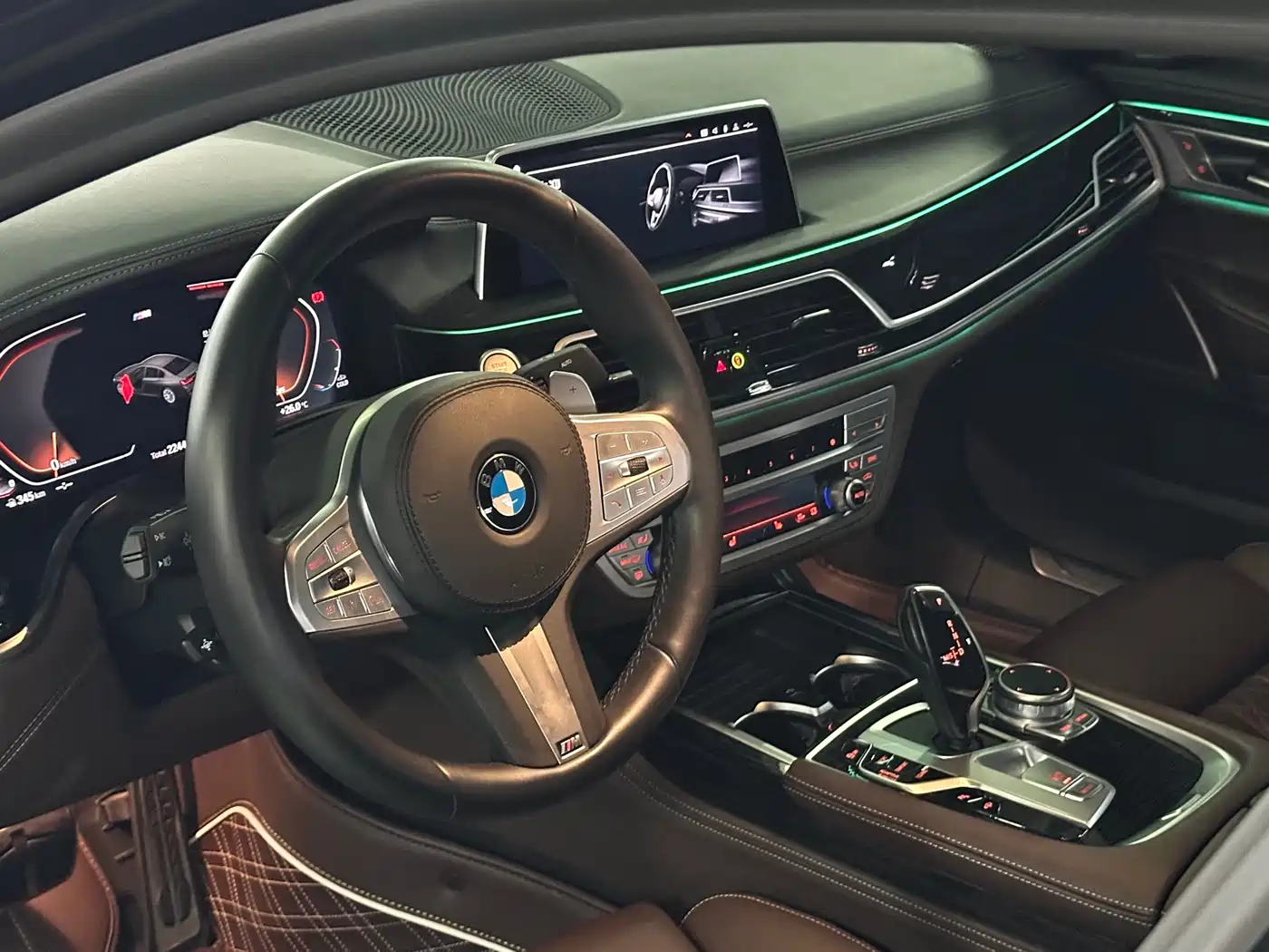 BMW 7 Series 2021 Model 730Li M Sport Package фото 10