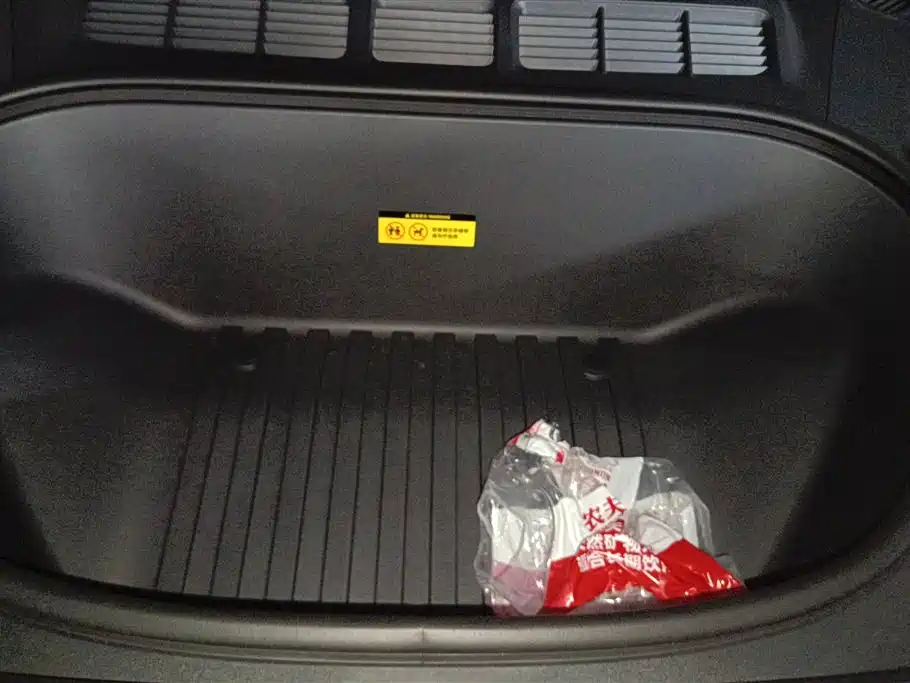 XIAOMI CAR XIAOMI YU7