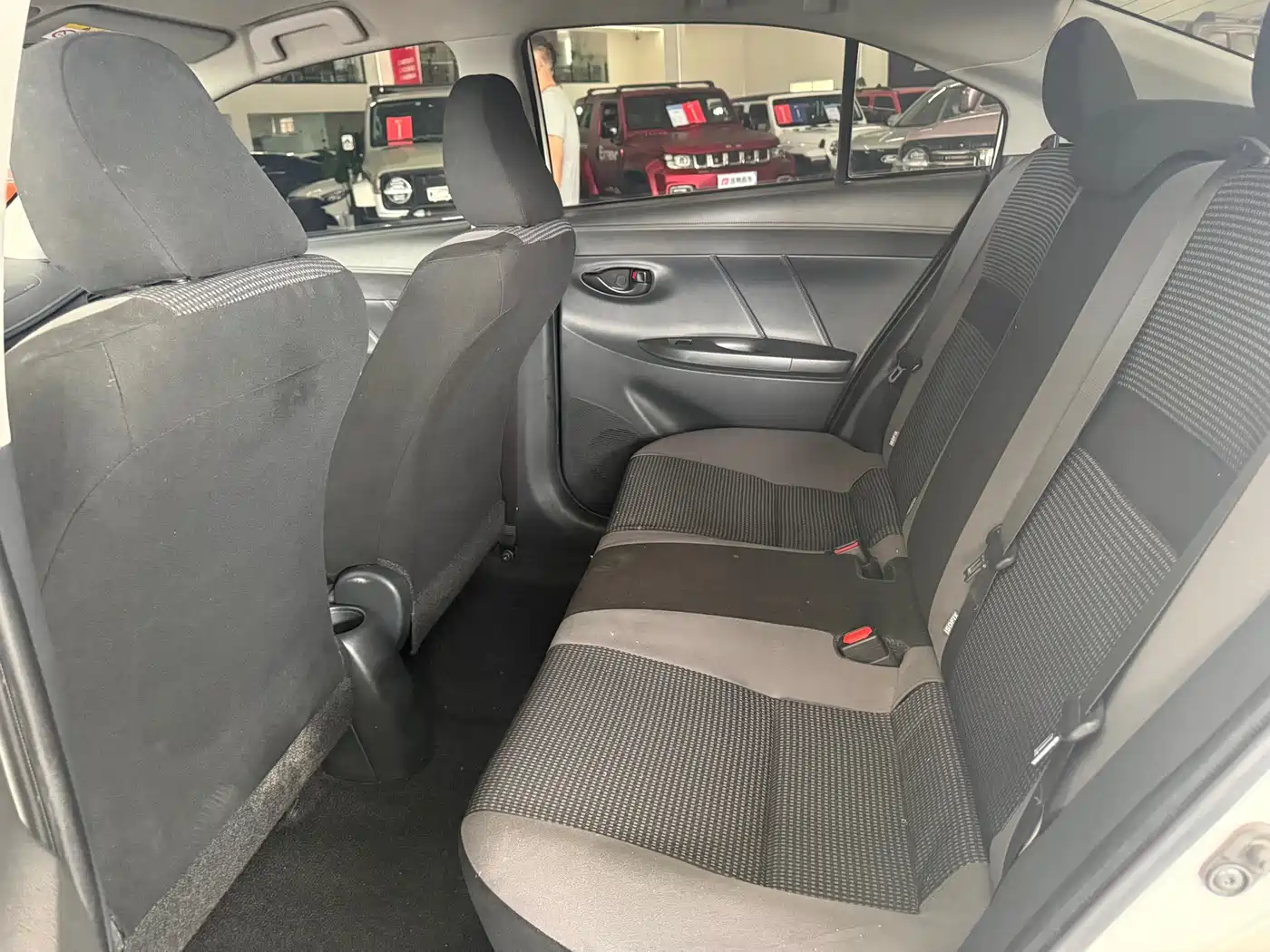 Toyota Vios 2022 1.5L 20th Anniversary Edition фото 2