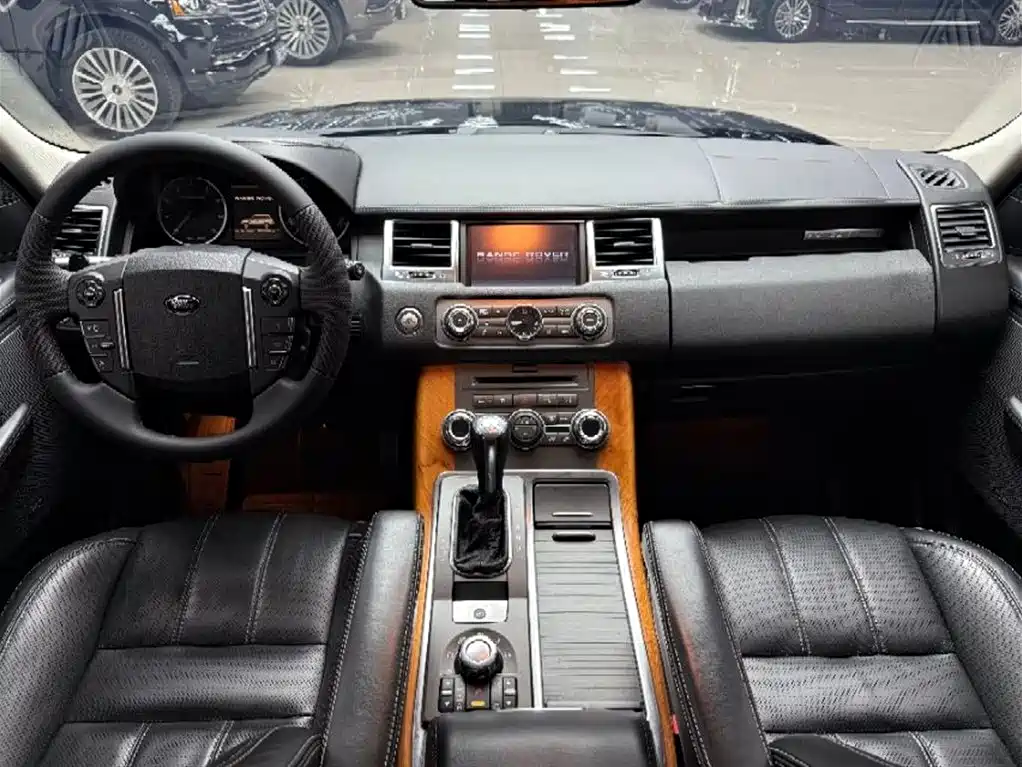Land Rover Range Rover Sport 2010 5.0 SC V8 HSE фото 9