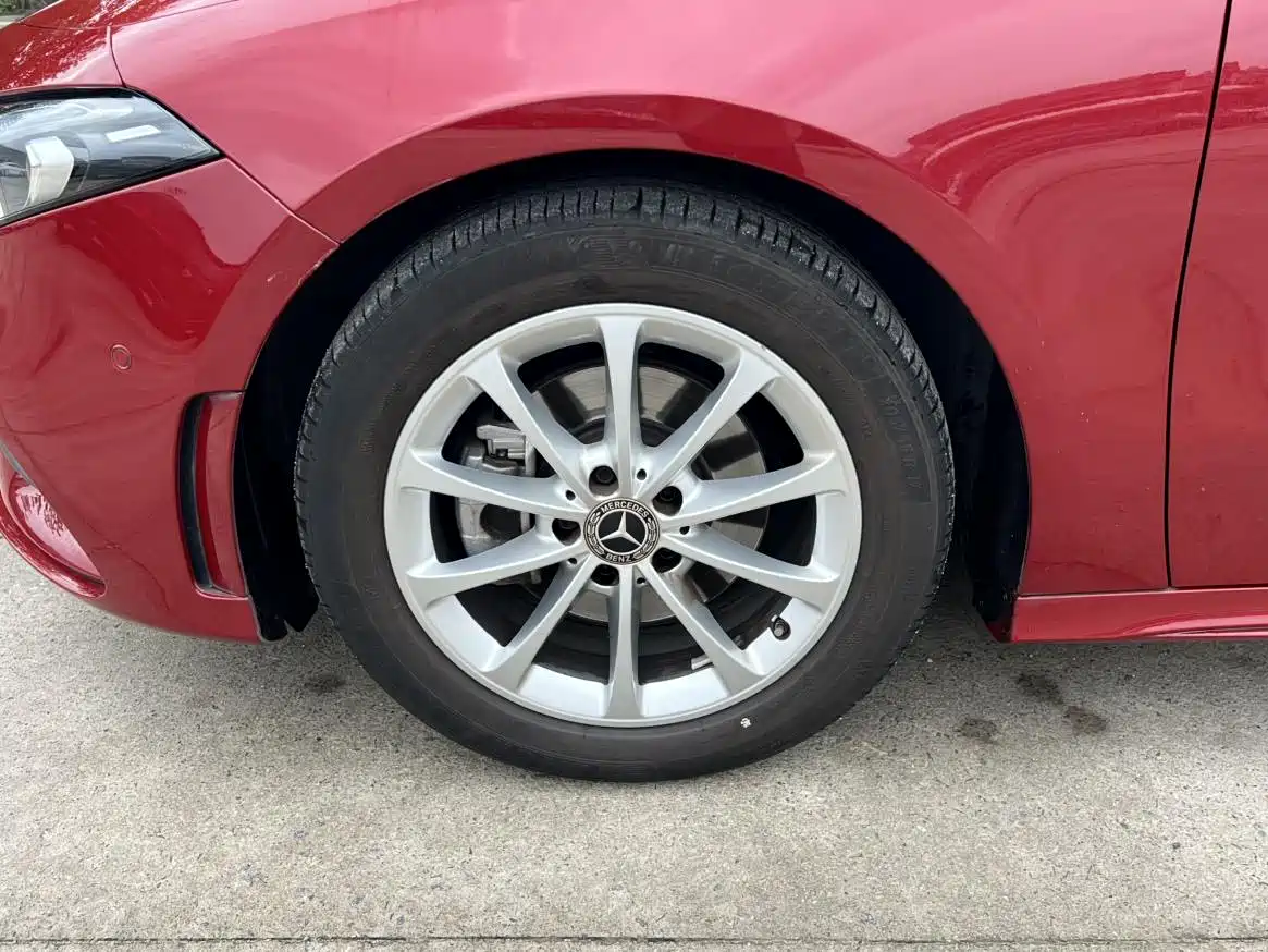 Mercedes-Benz A-Class 2021 A 200 L Sport Sedan Dynamic Type фото 16