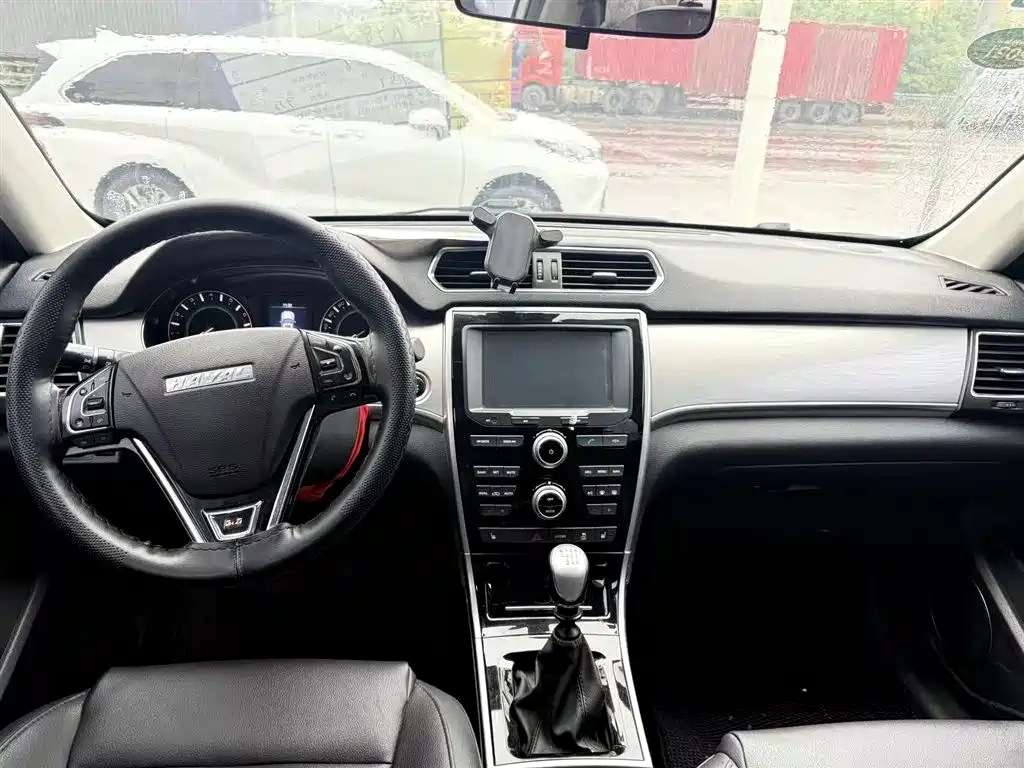Haval H2 2016 Red Label 1.5T Manual 2WD Luxury фото 19