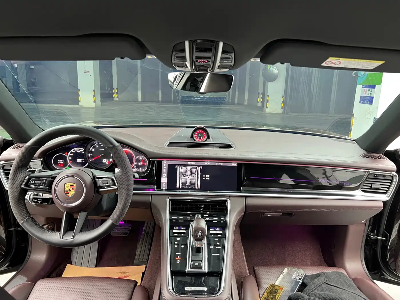 PORSCHE PANAMERA