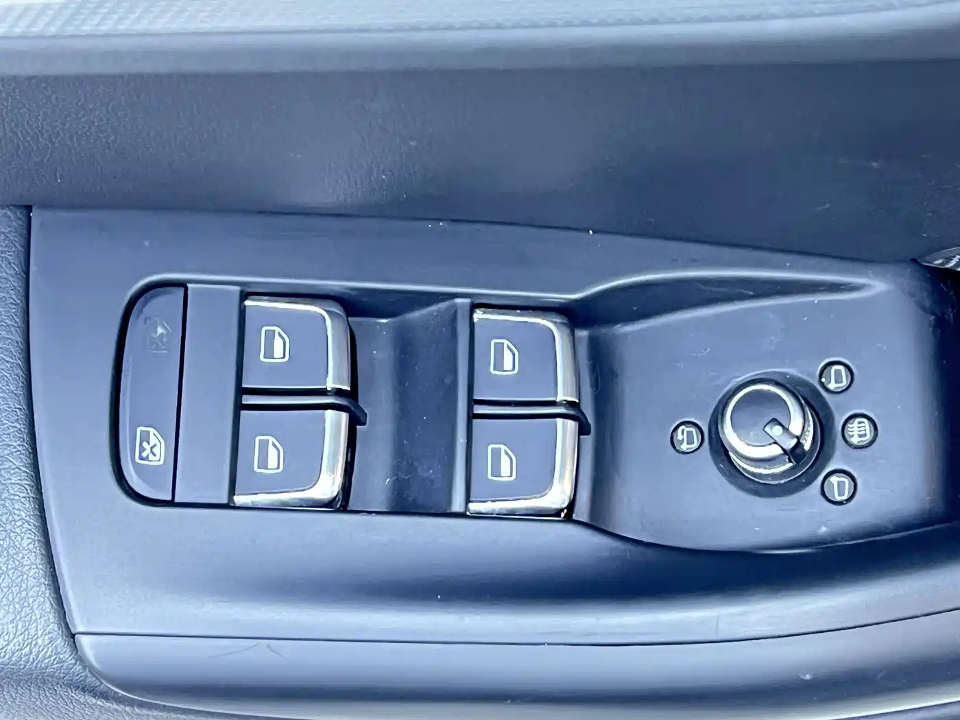 Audi Q3 2013 35 TFSI Comfort фото 33