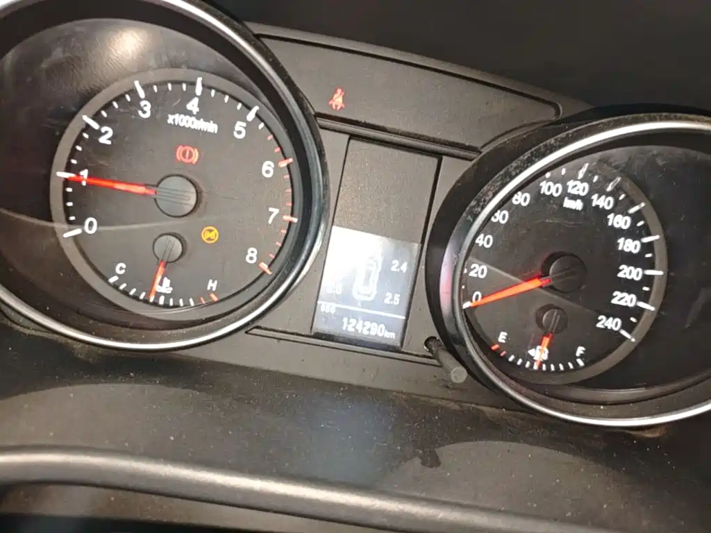 Photo 12 - Haval M6