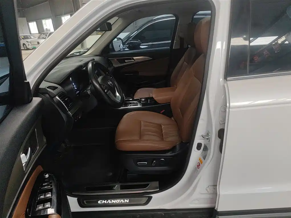 Changan CS95 2018 2017 2.0T FWD Zhitu Edition