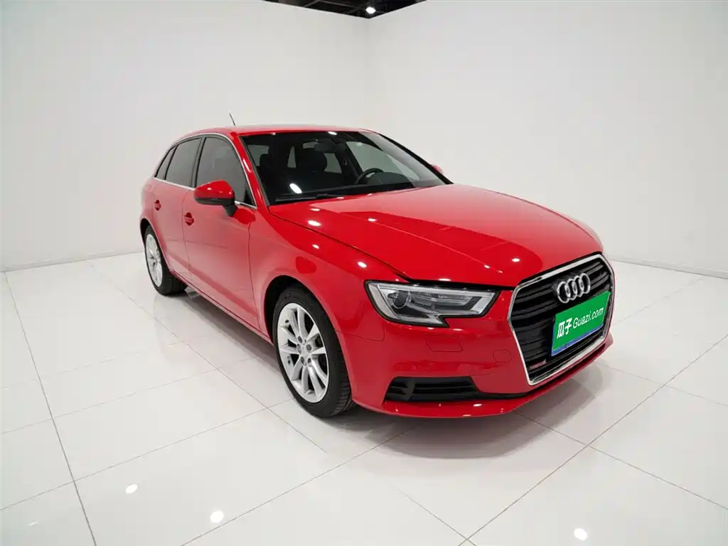 Audi A3 2017 Sportback 35 TFSI Progressive фото 4