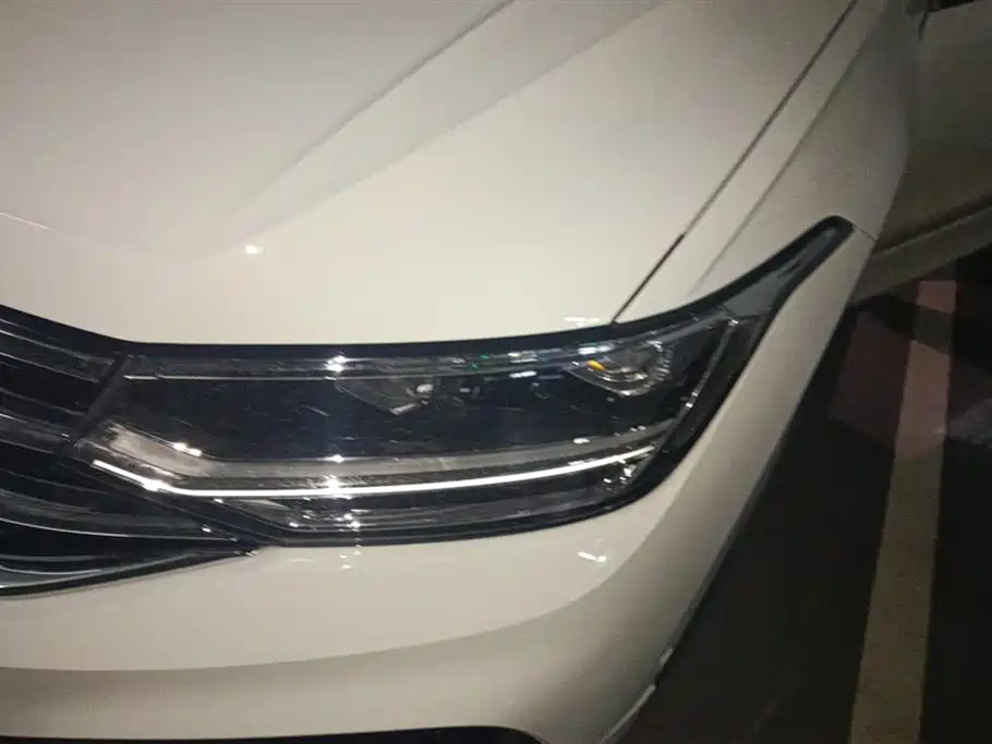 Volkswagen Tiguan L 2022 330TSI Auto 2WD R-Line Premium Edition фото 5