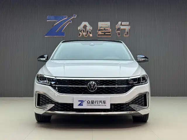 VOLKSWAGEN LAVIDA 2024