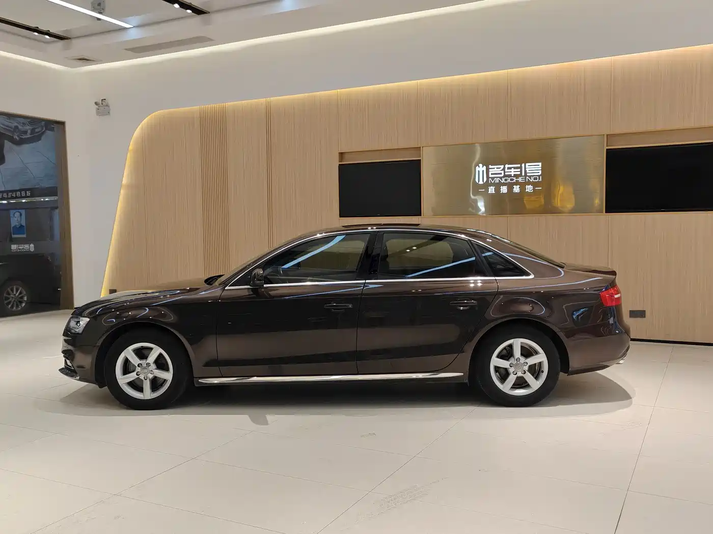 Audi A4L 2015 35 TFSI Auto Standard фото 7