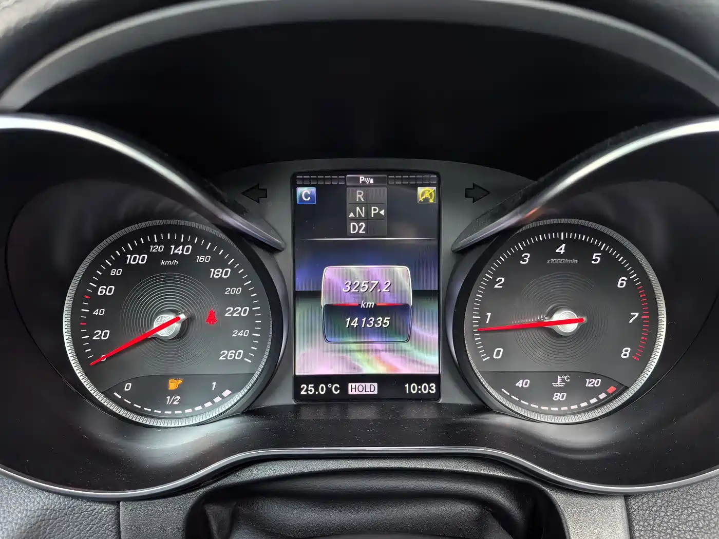 Mercedes-Benz GLC 2019 GLC 260 L 4MATIC Luxury фото 16