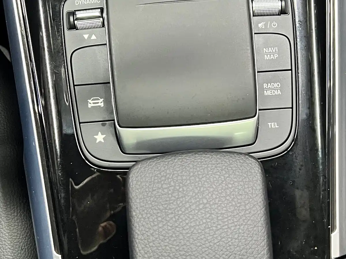 Mercedes-Benz GLB 2022 Facelift II GLB 200 Dynamic фото 20