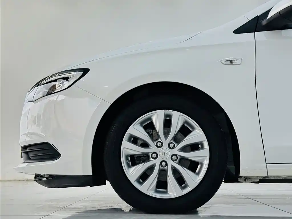 Buick Excelle 2021 Facelift Exemplar 1.5L Auto Elite фото 8