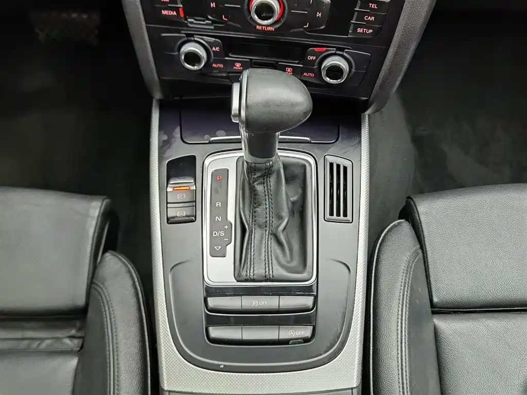Audi A5 (Import) 2016 Facelift Coupe 35 TFSI Progressive фото 13