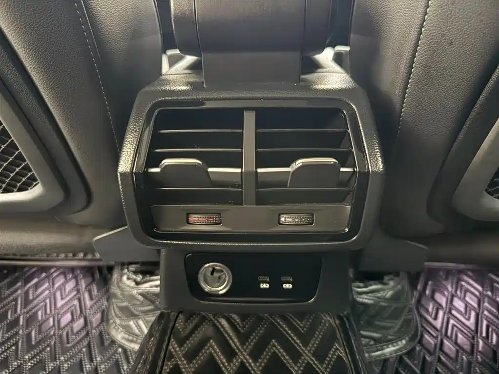 Audi Q3 2023 35 TFSI Fashion Dynamic (1.4T) фото 21