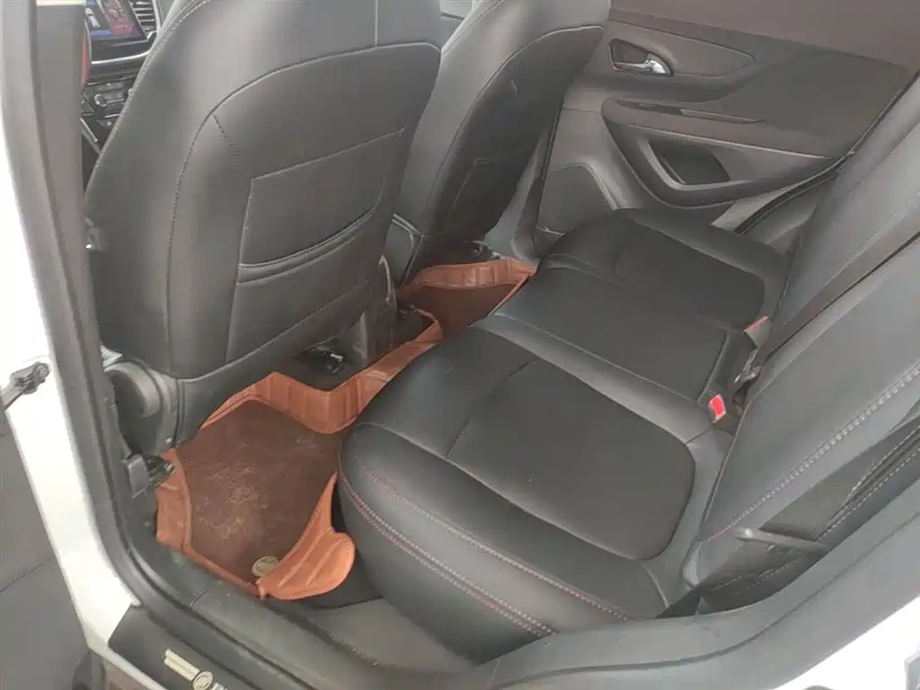 Buick Encore 2017 18T Automatic 2WD Urban Leading фото 17