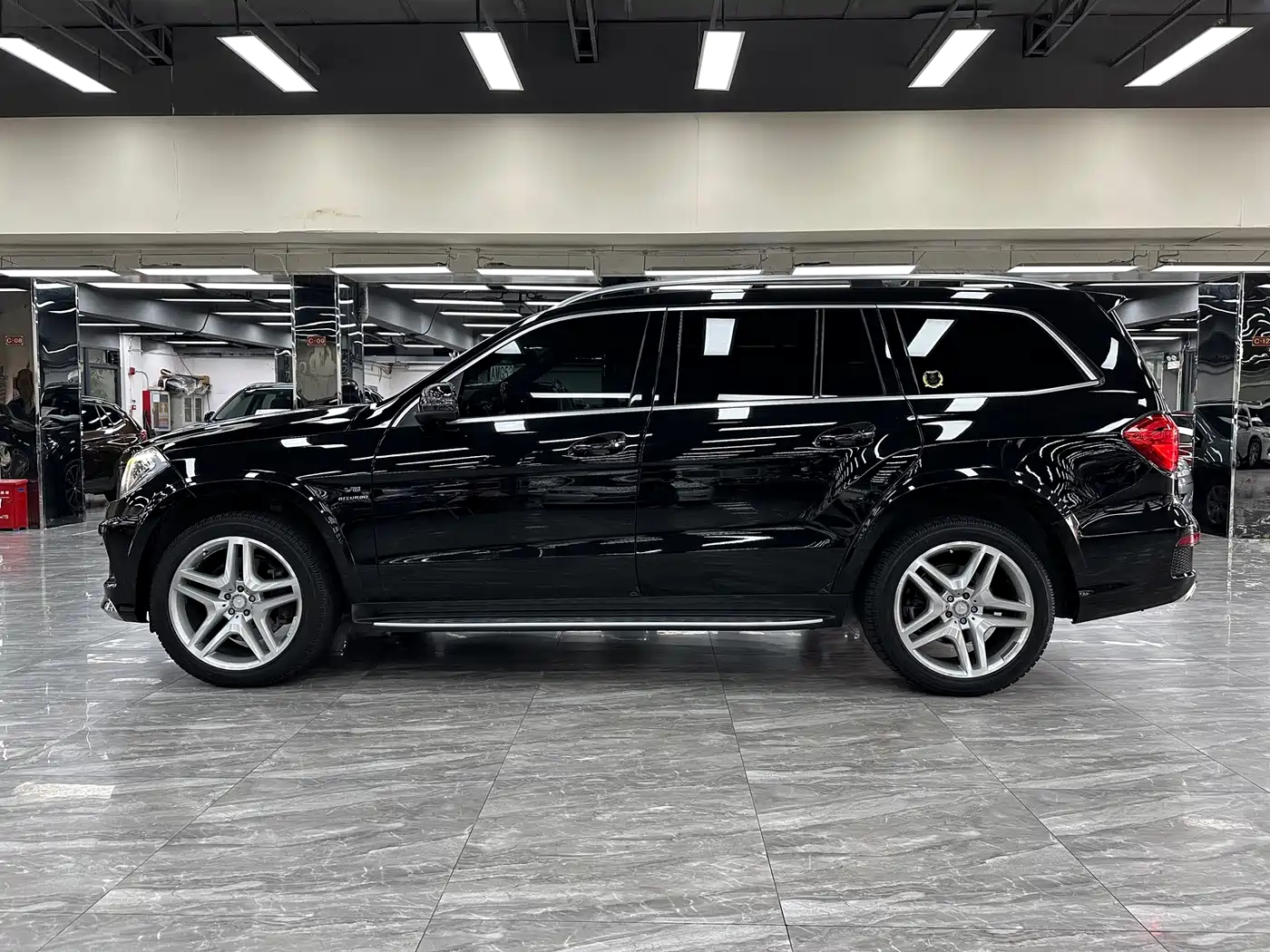 Mercedes-Benz GL-Class 2015 GL 500 4MATIC фото 17