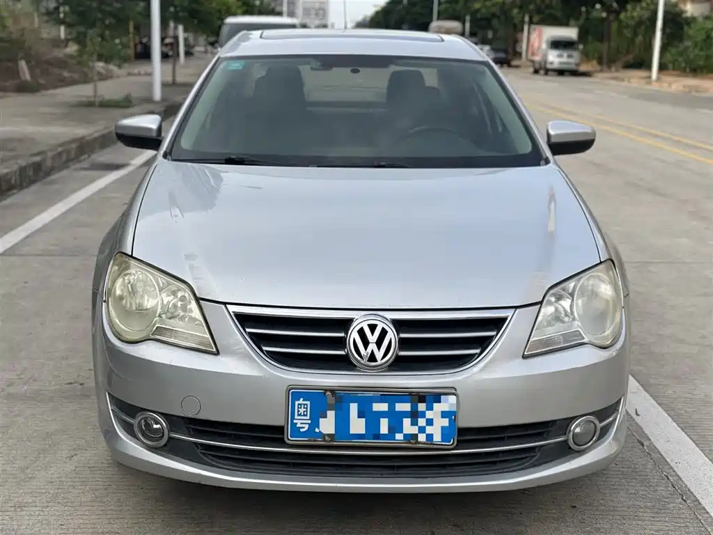 Volkswagen Bora 2008 Model 2.0L Automatic Luxury фото 12