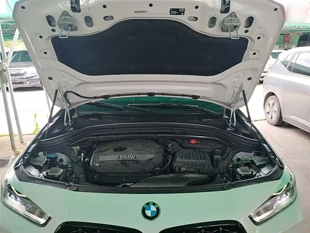 BMW X2 2023 sDrive25i M Sport Shadow Edition фото 20