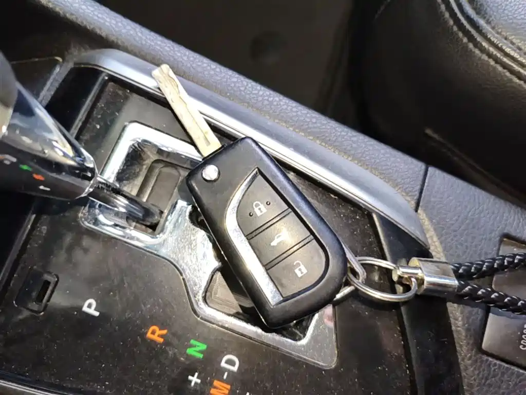Toyota Levin 2014 1.6G CVT Elite Edition фото 9