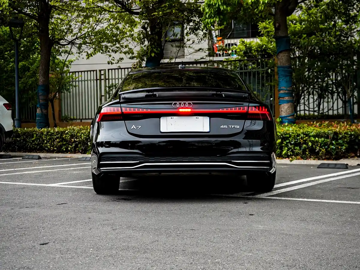 AUDI A7