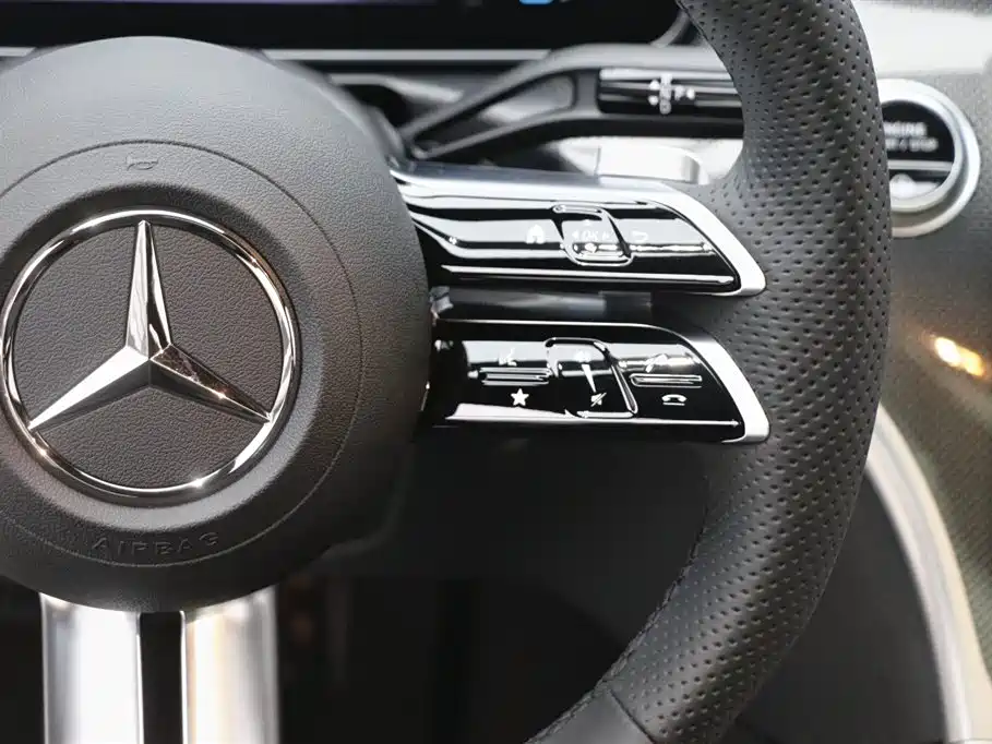 Mercedes-Benz C-Class 2024 Facelift C 260 L Sport фото 17