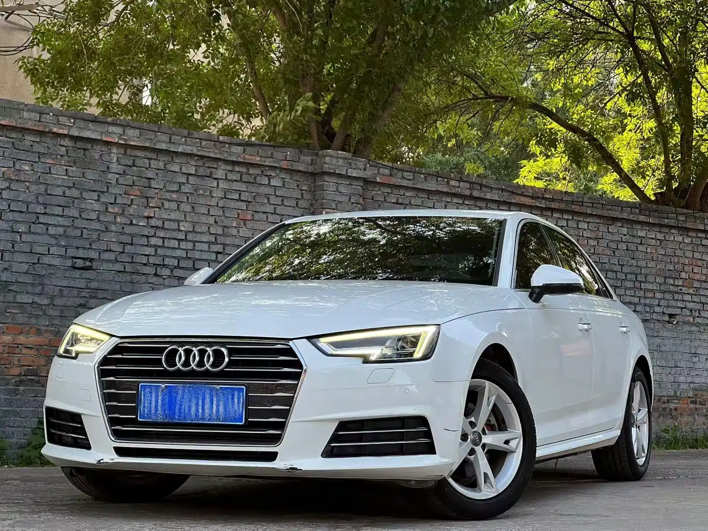 Audi A4L 2017 Plus 40 TFSI Fashion