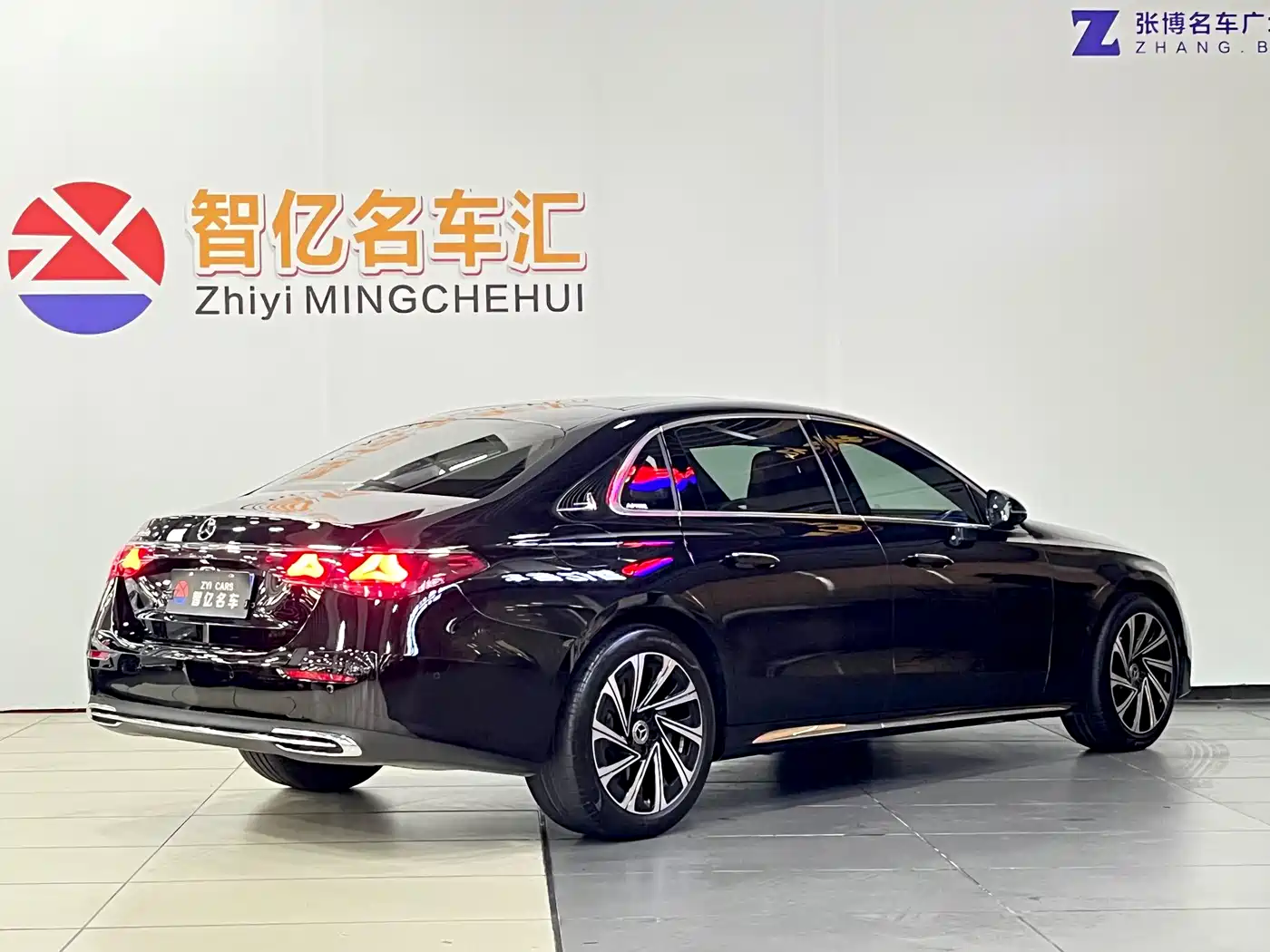 Mercedes-Benz E-Class 2025 E 300 L Luxury фото 5