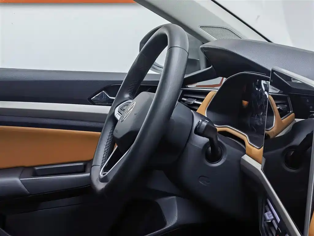 Volkswagen Bora 2023 200TSI DSG Yuexing Edition фото 22