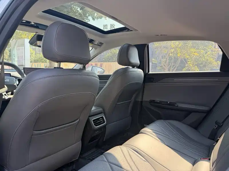 GEELY GALAXY GALAXY L6