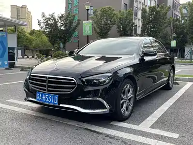Mercedes-Benz E