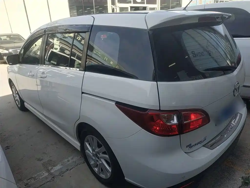 Mazda Mazda5 2014 2013 2.0L Automatic Luxury
