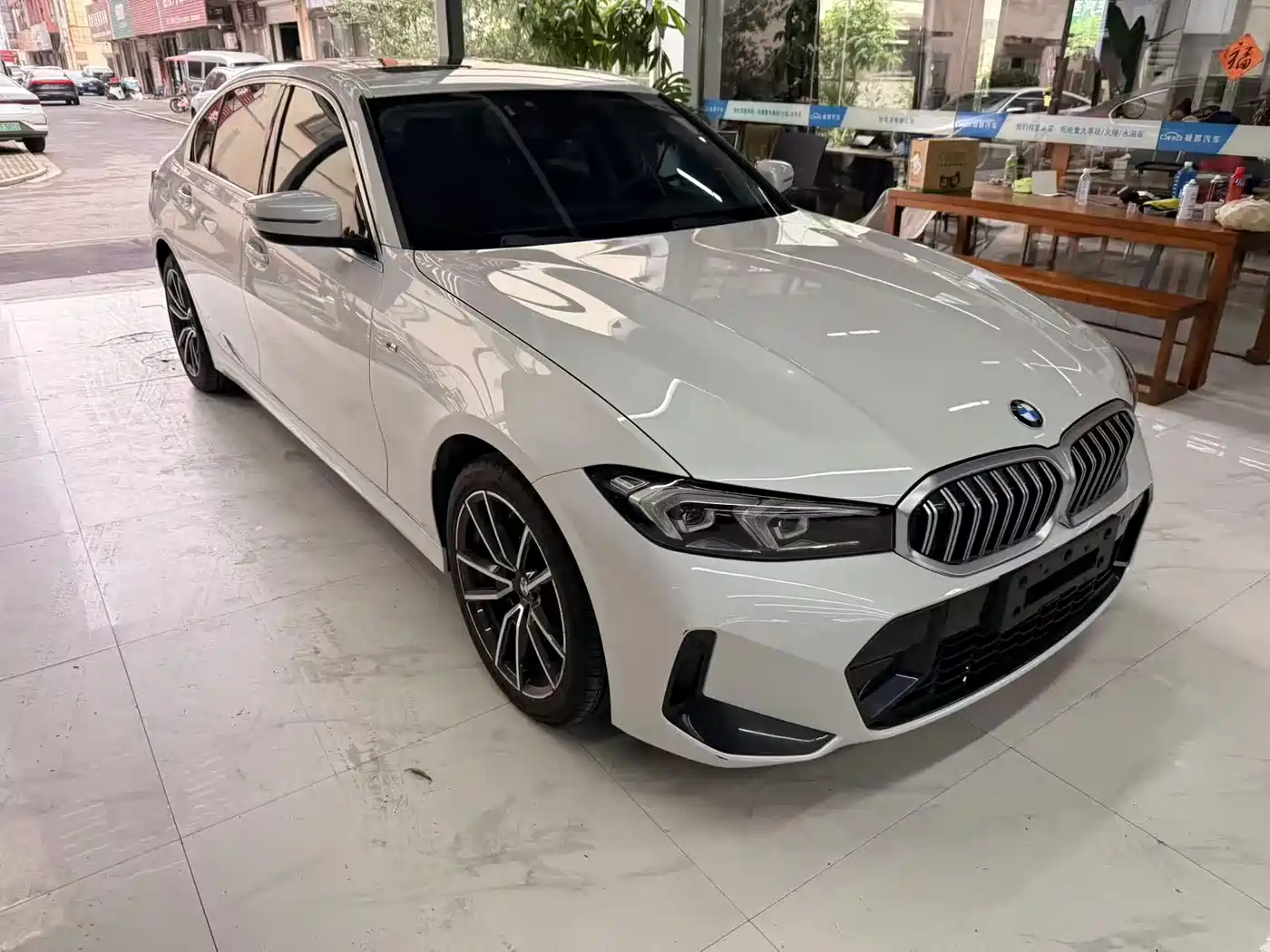 BMW 3 Series 2023 320Li M Sport Package фото 3