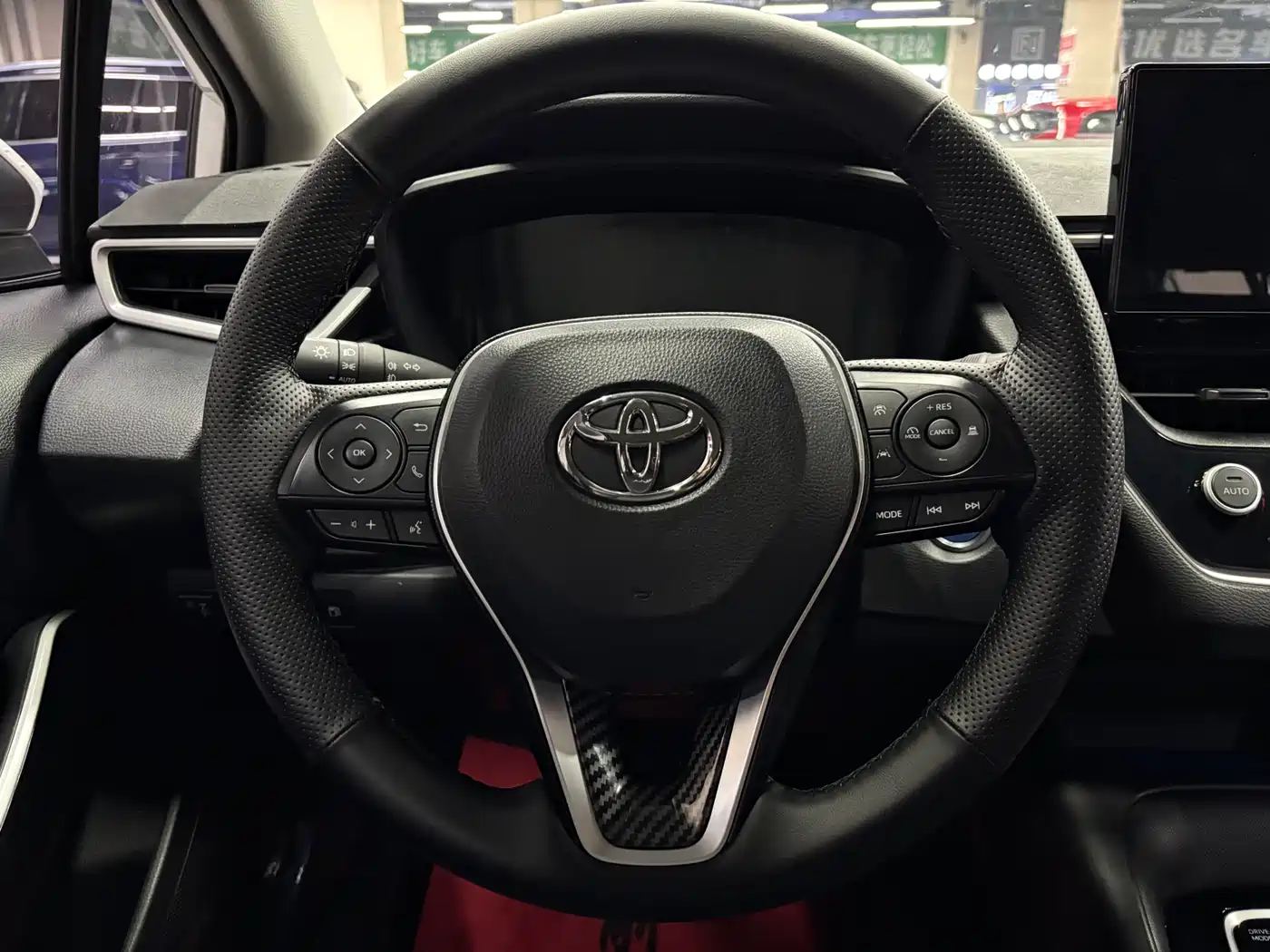 Toyota Corolla 2023 1.8L Smart Hybrid Dual Engine Pioneer Edition фото 11